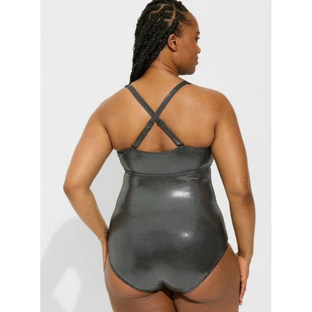 Torrid One Piece Swimsuit Women 6‎ Silver Metallic Keyhole Crisscross Wireless